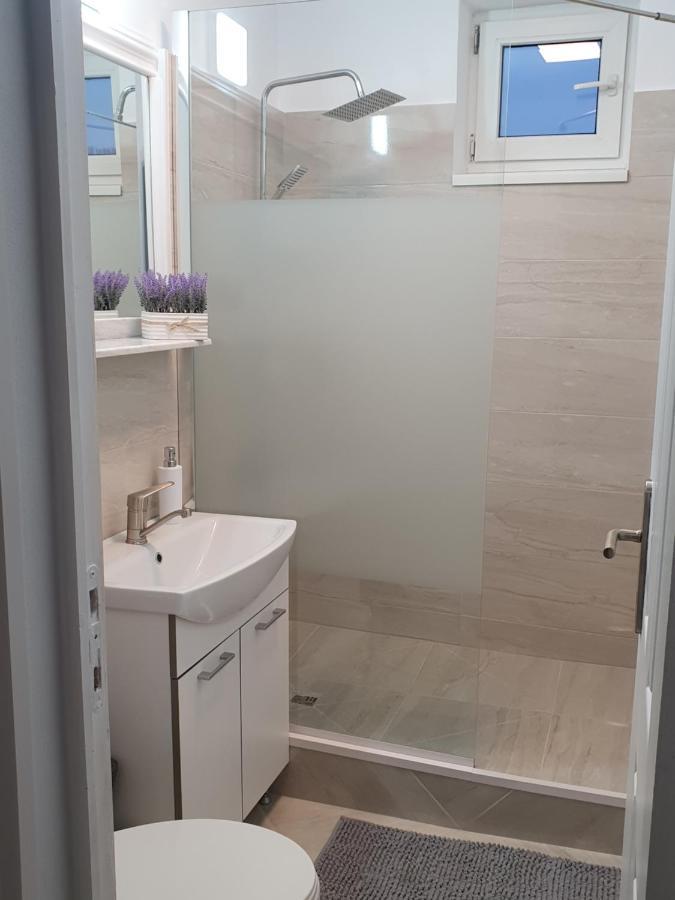Apartament Tiron In Centru Orasului Gura Humorului Esterno foto